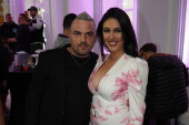 "Pevaću i sa stomakom do zuba, ako to ne šteti bebi!" Ivana Krunić i o otkazanoj svadbi sa Čolakom