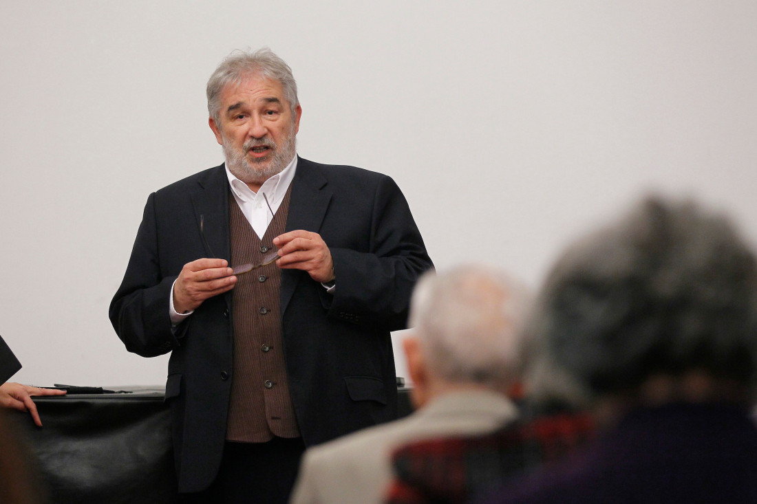 IN MEMORIAM: U večnost su 2024. godine otišli naši veliki pisci, glumci, slikari... Ostaje sećanje (FOTO)