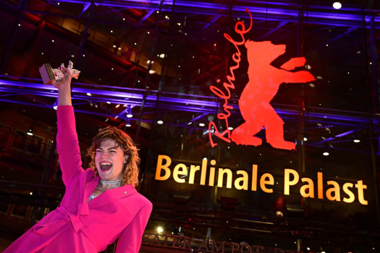 Berlinski festival jači nego ikad: Ko je u trci za Zlatnog medveda, a ko će prošetati crvenim tepihom (FOTO/VIDEO)