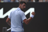Nova ATP lista, ali je Novak "onaj stari"! Evo koliko beži "mladim lavovima", Karlosu i Janiku! (FOTO)