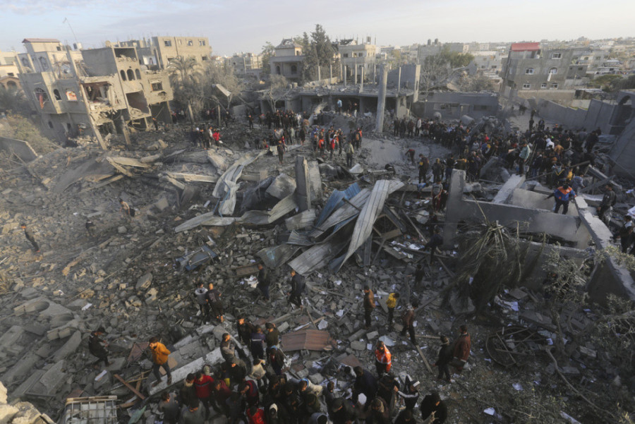 RAT NA BLISKOM ISTOKU Hezbolahov novi raketni napad na Izrael; PRCS: 16 Palestinaca ubijeno u napadu na Deir el-Balah