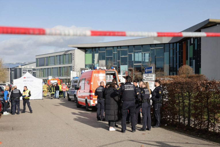 Nemačka policija na nogama: Učenik ubio vršnjakinju u školi, sumnja se da su bili u vezi! (FOTO)
