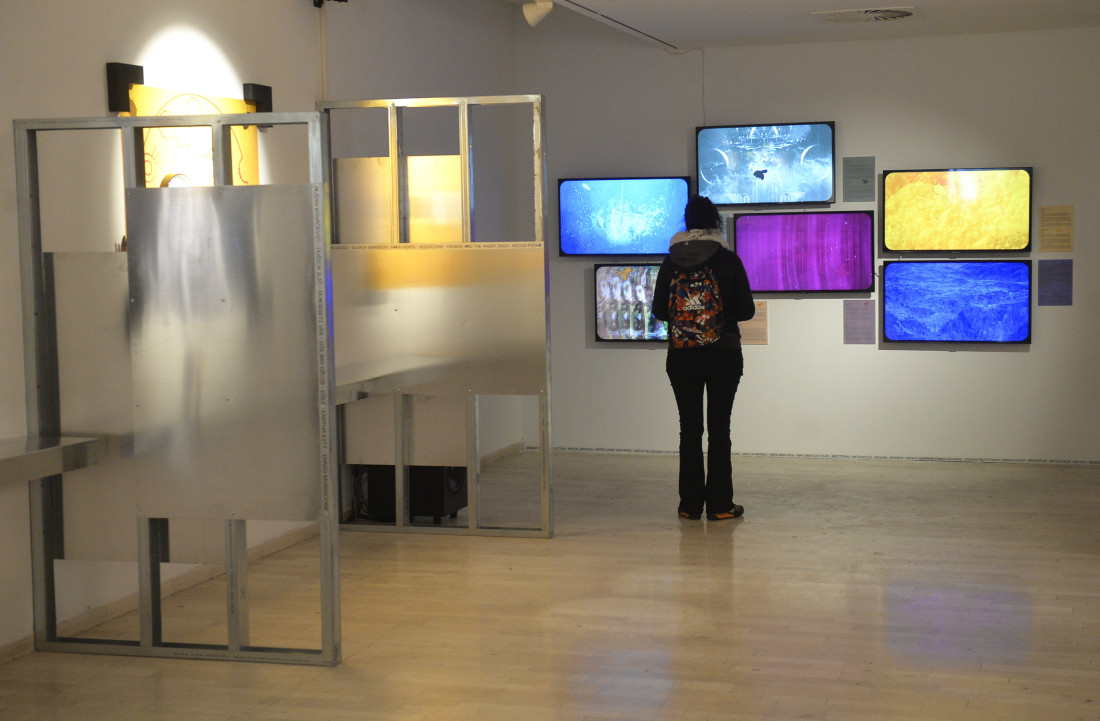 Istovremeno otvorene tri izložbe u Kulturnom centru Beograda: Banalnosti svakodnevice (FOTO)