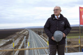 Ove godine počinje gradnja pruge od Zemun polja do budućeg Nacionalnog stadiona