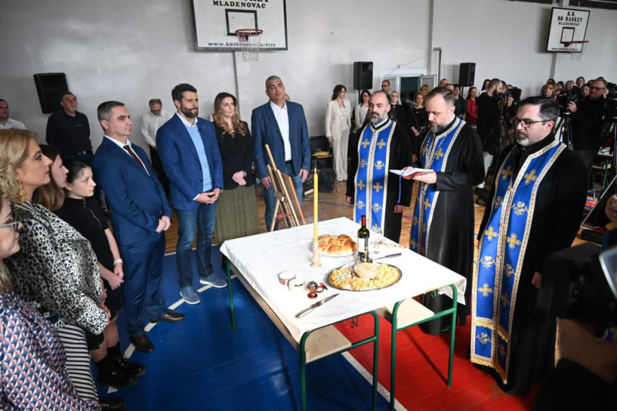Šapić čestitao školsku slavu – Sveti Sava svim đacima i prosvetnim radnicima (FOTO)