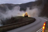 Incident u Ovčarsko-kablarskoj klisuri: Prosuo se cement iz kamiona, formirane dugačke kolone vozila!