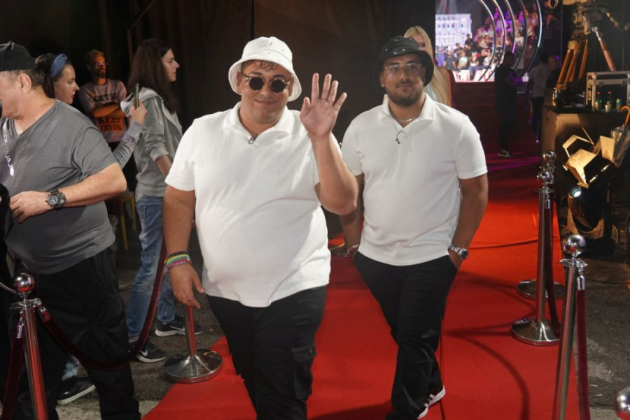 "Stizale su nam poruke da se nekima život ugasio": Neca išao na operaciju smanjenja želuca, njegov brat sad otkrio nove detalje