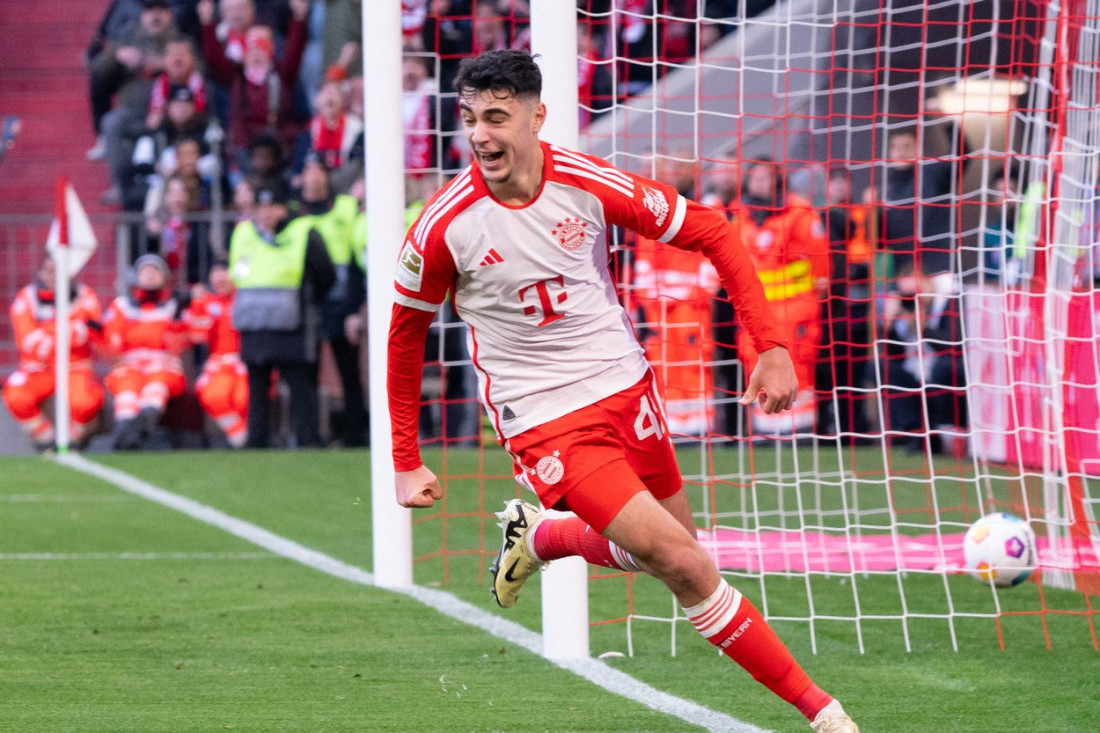 FSS ne želi da mu se ponove Kerkez, Bajčetić i Pavlović! Srbija u ofanzivi na najboljeg igrača Švajcarske do 17 godina!