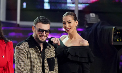 Zavirite u stan Nadežde Biljić i Tome Panića: Ovako izgleda njihovo porodično gnezdo! (FOTO)