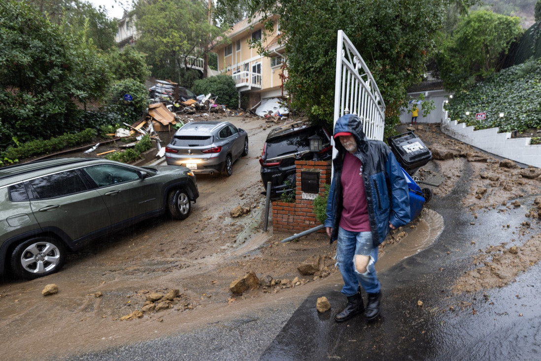 Potop i dalje preti Kaliforniji: Nastavak kišnog talasa - produžena upozorenja na klizišta i poplave!