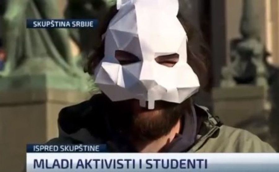 Zapadne službe sličnim metodama ruše Srbiju i Rusiju: Ovako se opozicionari prodaju strancima za pare i izdaju svoju zemlju (FOTO/VIDEO)