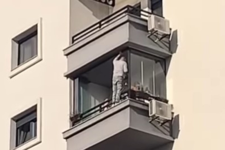 Isplivao šokantan video: Muškarac pere prozore na šestom spratu bez zaštitne opreme - prizor je jeziv (VIDEO)