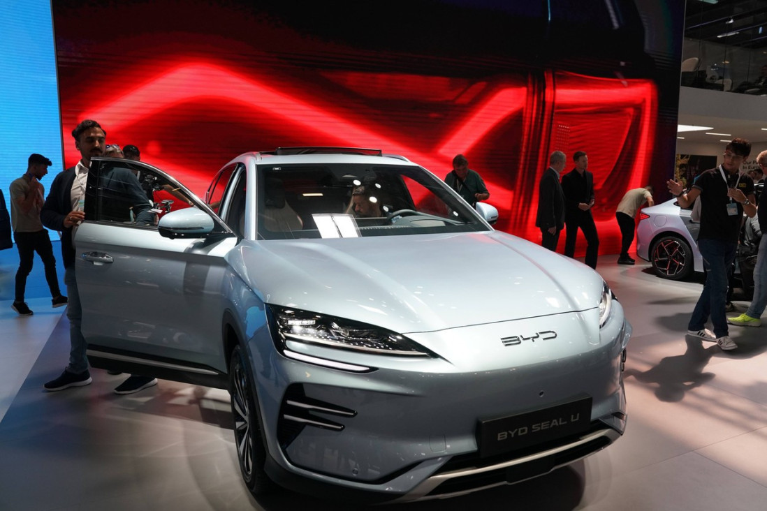 Kinezi „razbijaju“ sa elektromobilima: Prodaja i 300% veća
