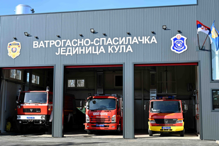 Vatrogasci-spasioci dobili novi objekat u Kuli: Ministar Gašić prisustvovao današnjem otvaranju (FOTO)