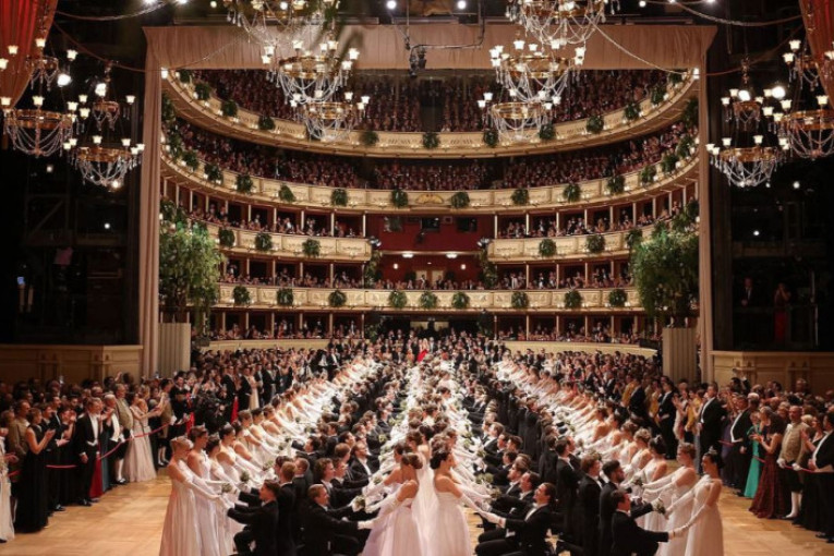 Sve je spremno za glamurozni Bečki operski bal: Cena ulaznica za mesta u ložama je više nego šokantna (FOTO)