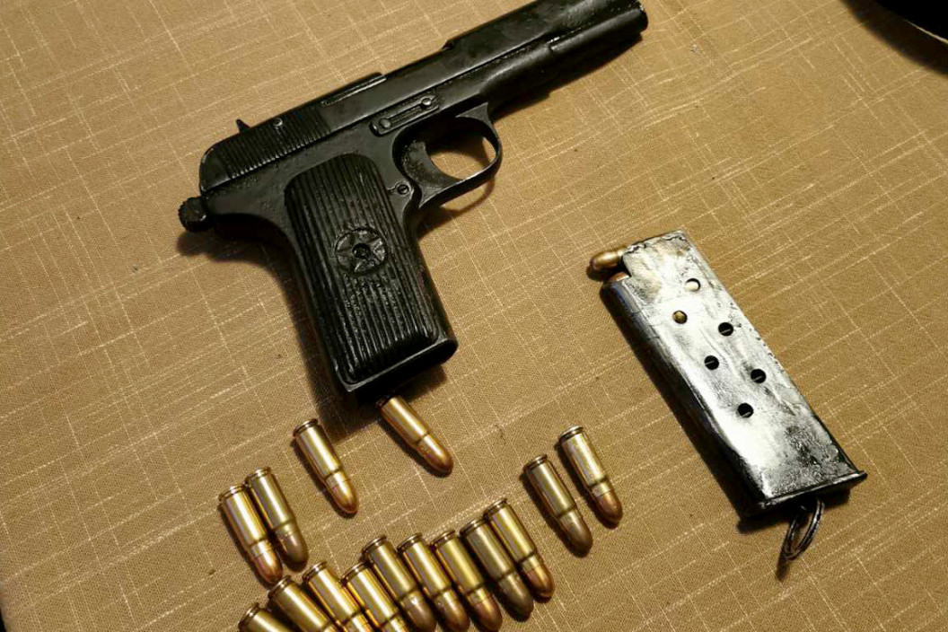 Kod sebe imao pištol sa okvirom i sedam metaka: Uhapšen na ulici u Sremskoj Mitrovici