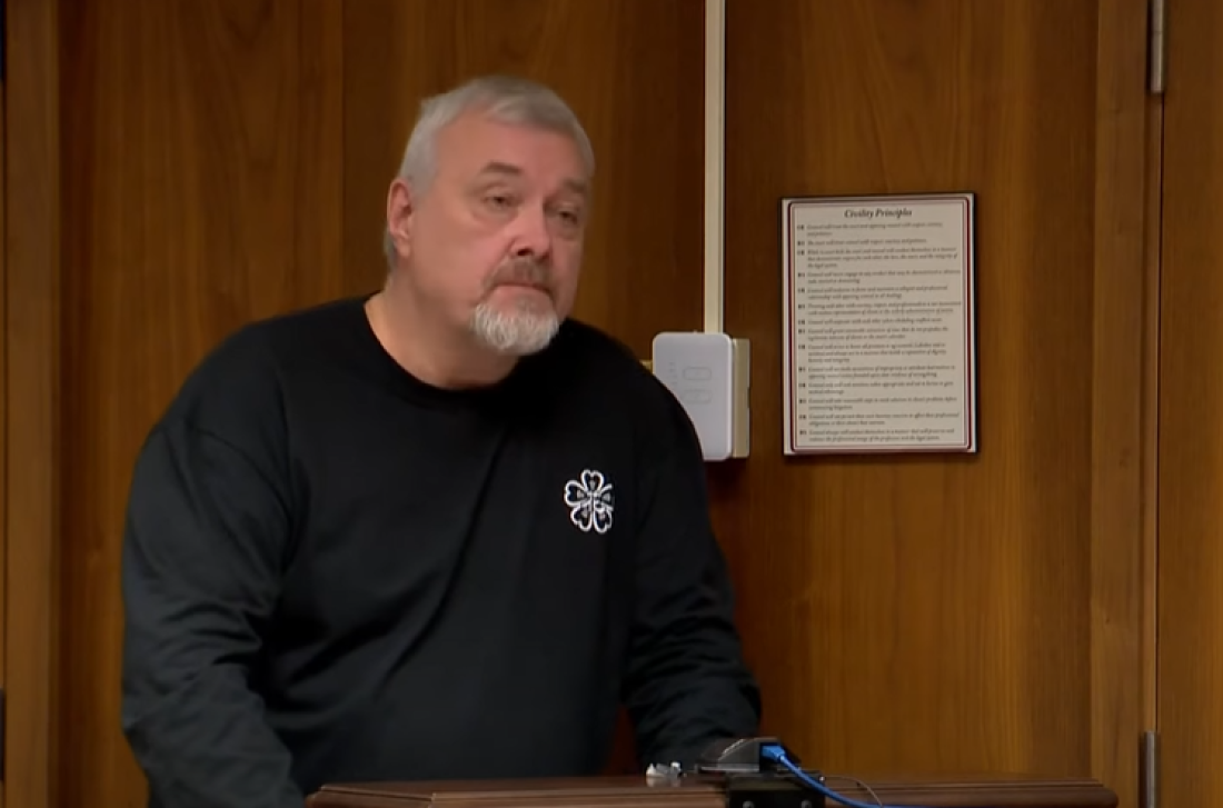 Sin pucao u školi, majka ide u zatvor: Kako to izgleda kada roditelji budu osuđeni za zločin svog deteta?