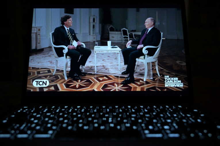 Američki obaveštajac oduševljen intervjuom sa Putinom: Karlson bi mogao da spreči Zapad da izvrši samoubistvo