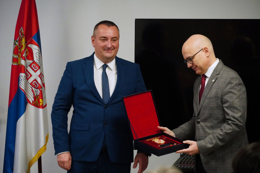 Ministar Vučević otvorio Inovaciono-edukativni park Centra za razminiranje: "Građani zaslužuju da imaju bezbednu zemlju"