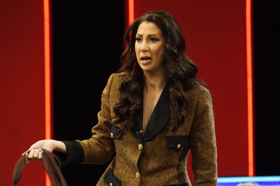 "Sve ste, bre, iste!" Nadežda Biljić žestoko isprozivala koleginice zbog estetskih operacija