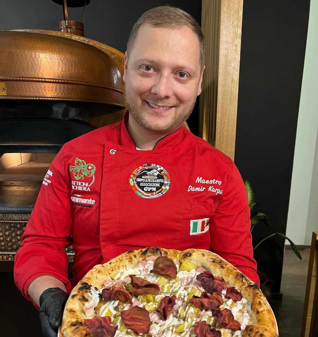 Od perača sudova do vrhunskog pizza majstora: Damir iz Beograda ostvario dečački san - njegovi čuveni specijaliteti danas obilaze region