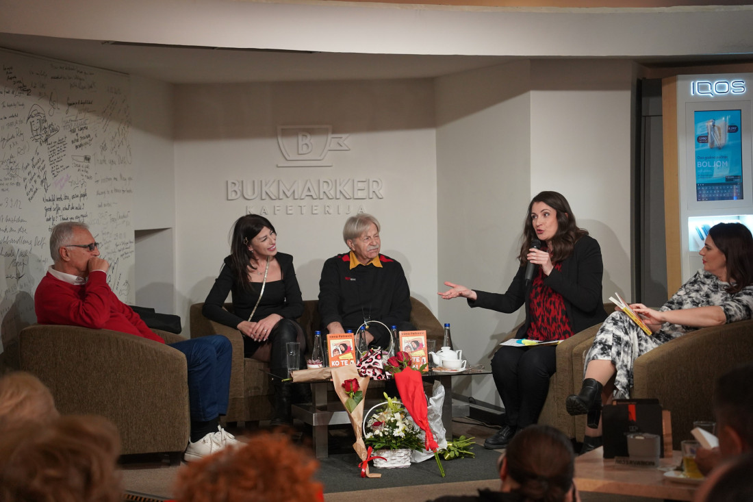 Ljubivoje Ršumović ostao bez brkova u knjizi "Ko te šiša": Zabavne i neverovatne priče iz frizerskog salona (FOTO)