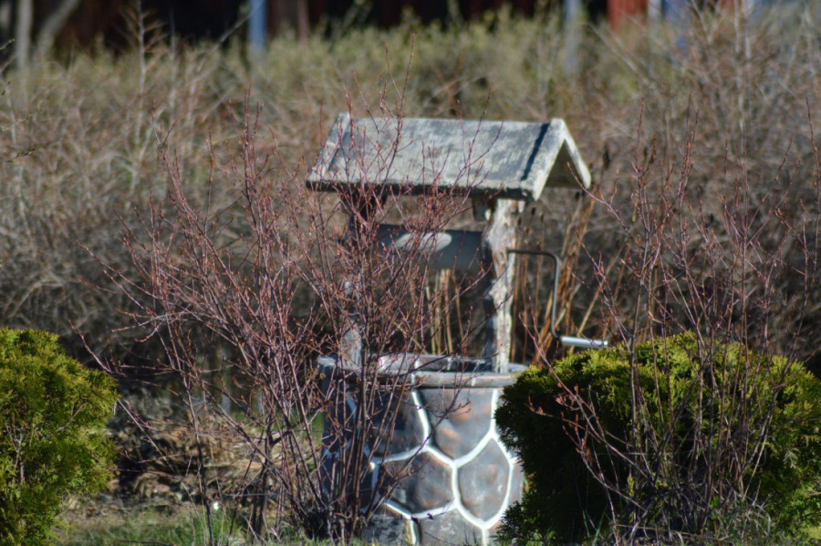 Drama! Spasioci izvukli čoveka iz sedam metara dubokog bunara