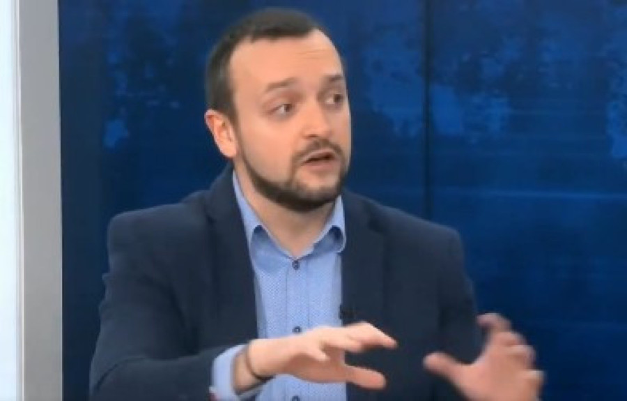 Kako smo došli do apsurdne situacije da je celokupna studentska populacija manje važna od plenuma i da rektor prvo njima polaže račune?!