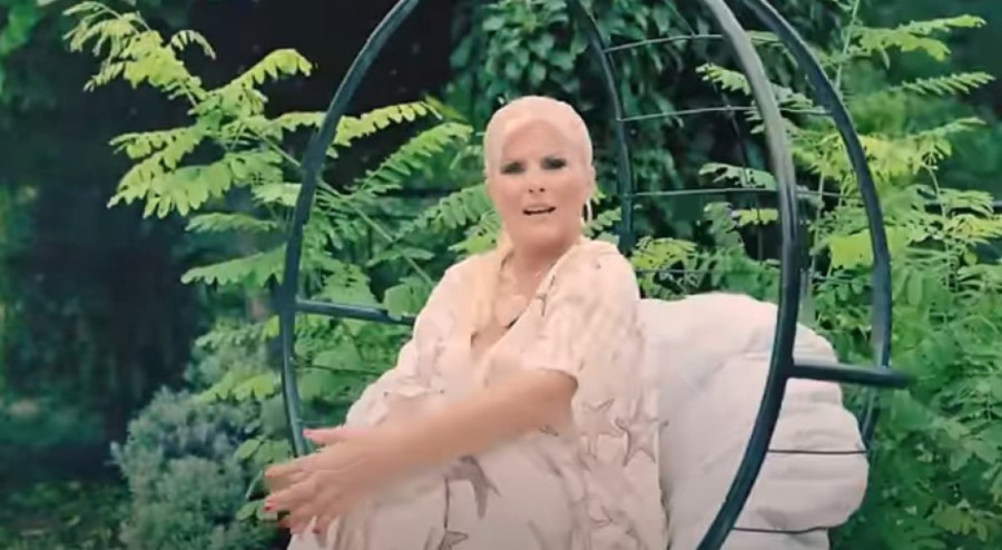 Pevačica sa knedlom u grlu o nesreći u kojoj je stradao otac njenog sina: Kako detetu da objasnim?