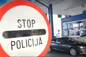Kamiondžije "zarobljene" osam sati na izlazima iz Srbije