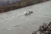 Potraga u koritu reke Morače: Pripadnici Službe zaštite i spašavanja satima tragaju za nestalom ženom!