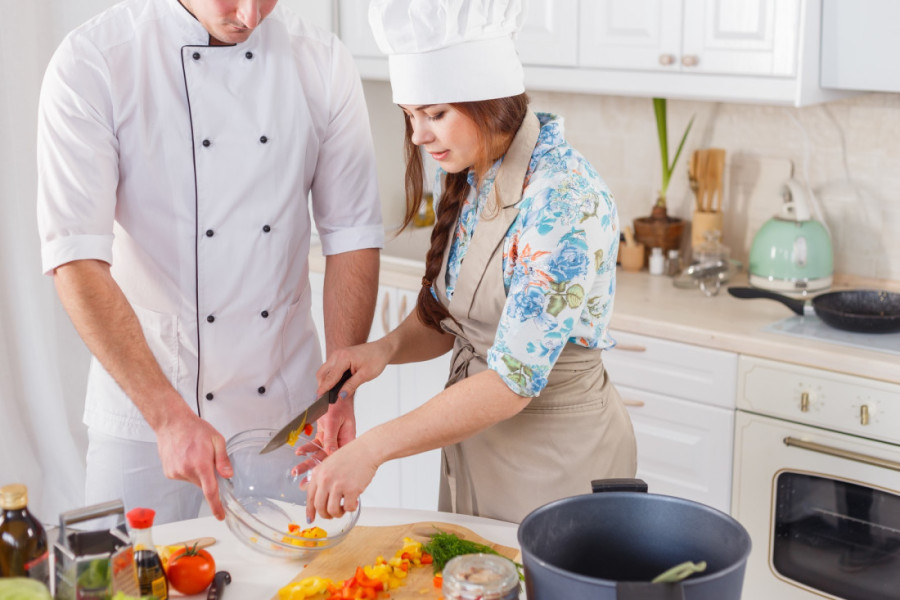 Tri zlatna pravila za svakoga ko kuva kod kuće: Bukvalno su stub pripreme bez kog upadate u haos