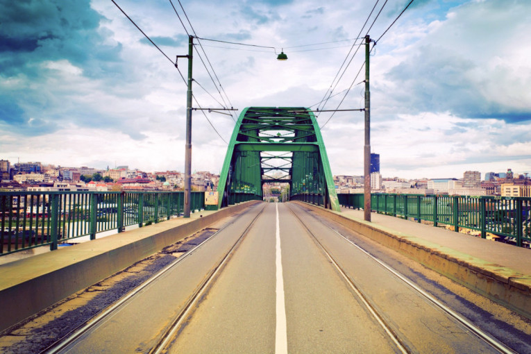 Proslava Dana državnosti pravi "karambol" u javnom prevozu: Zatvara se Stari savski most - evo kako će saobraćati autobusi i tramvaji