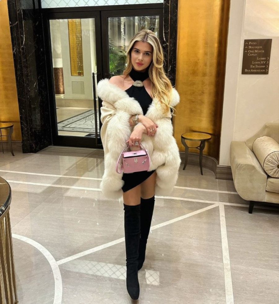 Gala proslava! Ćerka Željka Mitrovića dobila dijamantsku narukvicu vrednu 72.000 evra