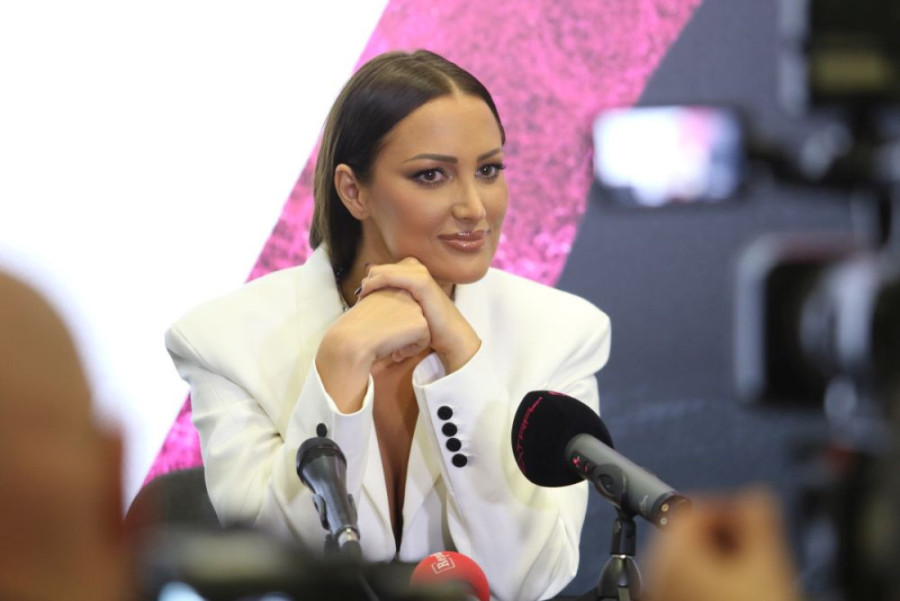 Prija za porođaj u ovoj bolnici daje 400.000 dinara? Tek da čujete koliko planira da izdvoji za dadilju!