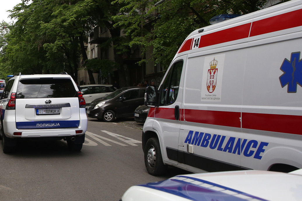 Dva teška udesa u Borči: Povređene četiri osobe, među njima i dete (13)