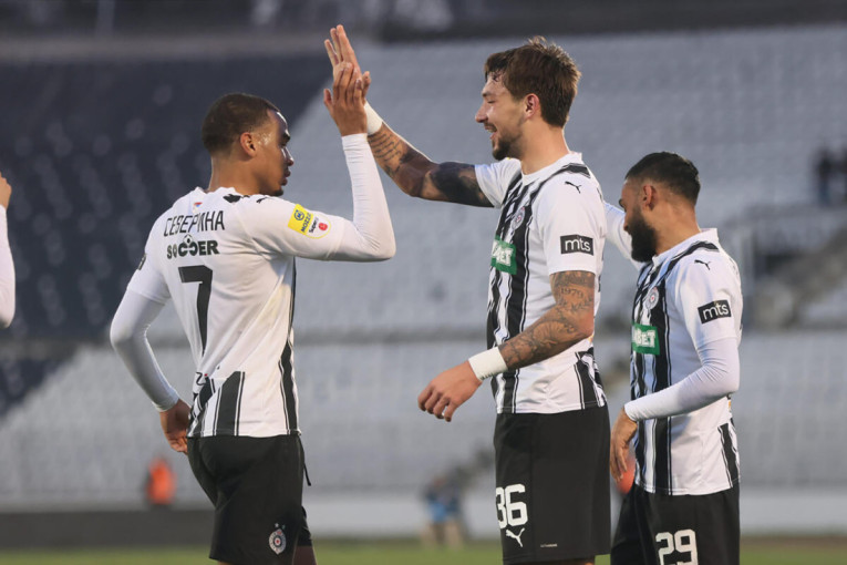 Ekskluzivno na 24sedam! Partizan - IMT, hajlajtsi, čak 7 golova, bilo je i povreda, kao i crvenog kartona! (VIDEO)