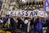 Aktivista razotkrio plan Vašingtona: Americi ne odgovara da se Asanžu sudi, čekaju da umre u zatvoru
