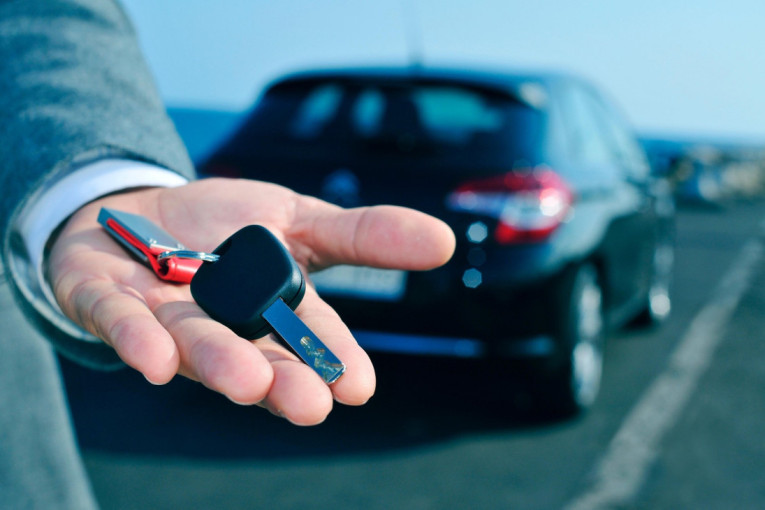 Prodavci tvrde da su iskreni, kupci im ne veruju: Veliko istraživanje otkrilo problem tržišta automobila
