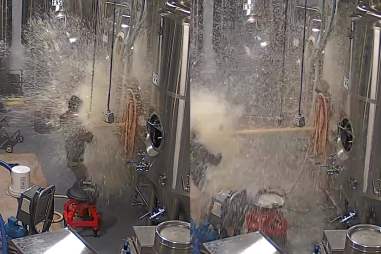 Pivo zakucalo radnika za pod, ali bukvalno: Ventil u fabrici eksplodirao, čovek od jačine mlaza preleteo preko prostorije (VIDEO)