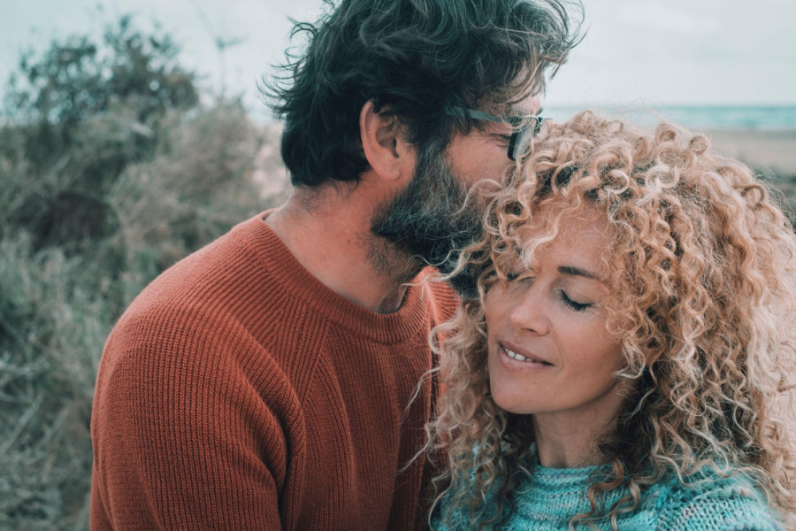 Kao tetreb: Pet nepogrešivih znakova da je muškarac do ušiju zaljubljen u vas