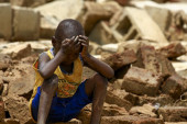 Glad hara Sudanom: Deca umiru iz sata u sat, majke mole za pomoć, a borbe ne prestaju