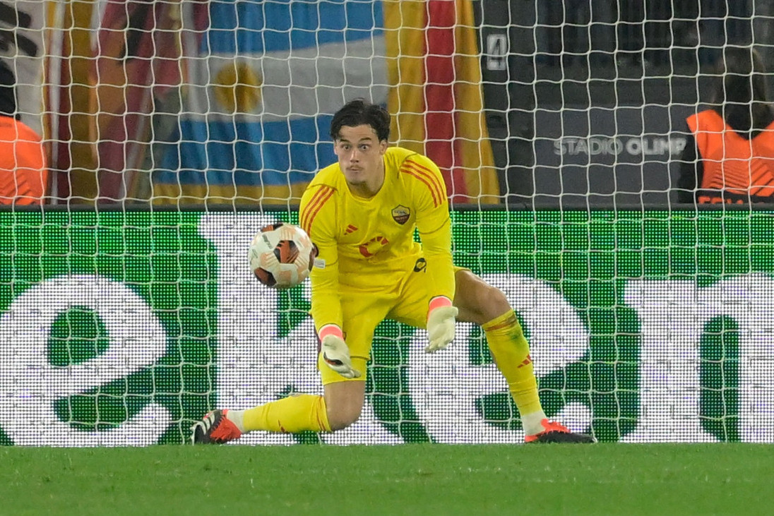 Ništa od Belgije, Svilar je golman Srbije! "Sine, nema šanse, ti si branio kod nas i to je zapečaćeno"