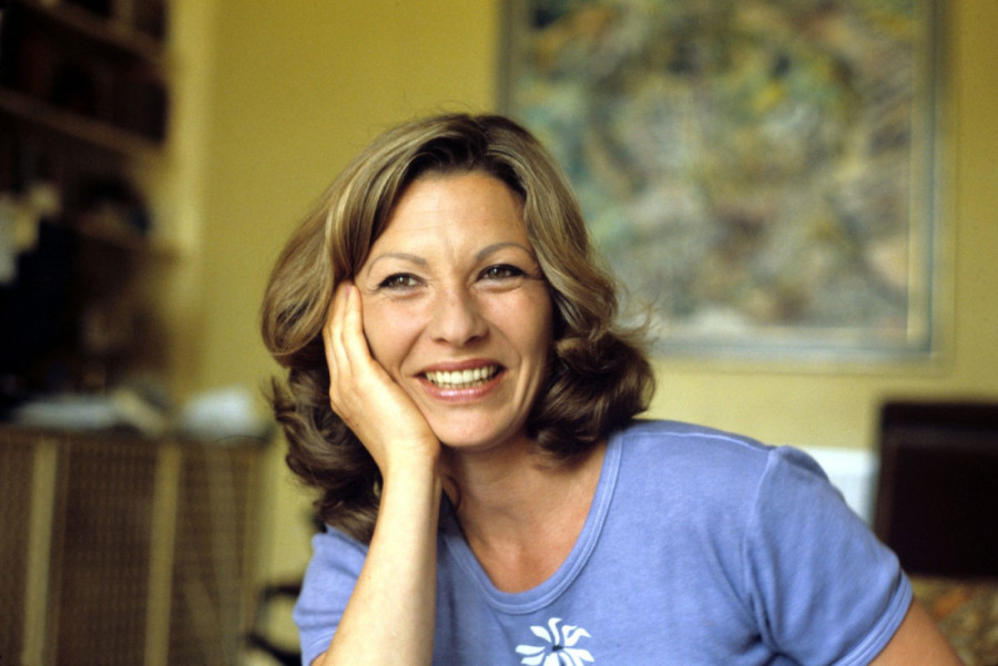 Preminula glumica Pamela Salem: Bila je najpoznatija po ulozi Mis Manipeni u filmu "Nikad ne reci nikad" o Džejmsu Bondu