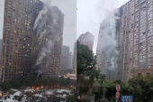 Planuo neboder u Kini! Požar se proširio sa prvog sprata do vrha, stradalo najmanje 15 osoba (VIDEO/FOTO)