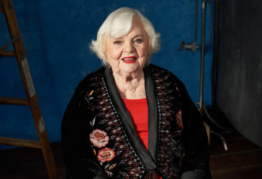 Pogledajte prvi trejler za rediteljski debi Skarlet Džohanson: Film koji je svaki dan propadao na 400 različitih načina (VIDEO)