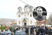 MMA borac Stefan Savić ispraćen na večni počinak: Tužni prizori sa groblja u Boleču (FOTO)
