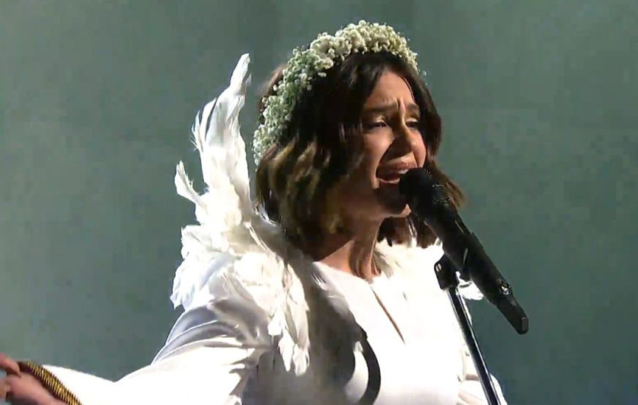 Jovana Jeremić uporedila sebe s Breskvicom! Onda joj i poželela pobedu na PZE: Ne bi se naš narod stideo da ona ode na „Evrosong"!