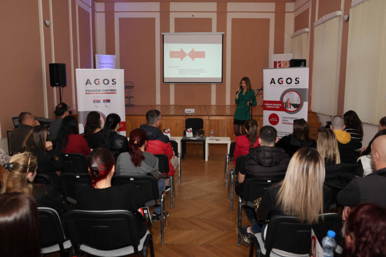 Šesta tribina „Zdrave granice – zdrava igra“ u organizaciji Udruženja AGOS održana u Šapcu