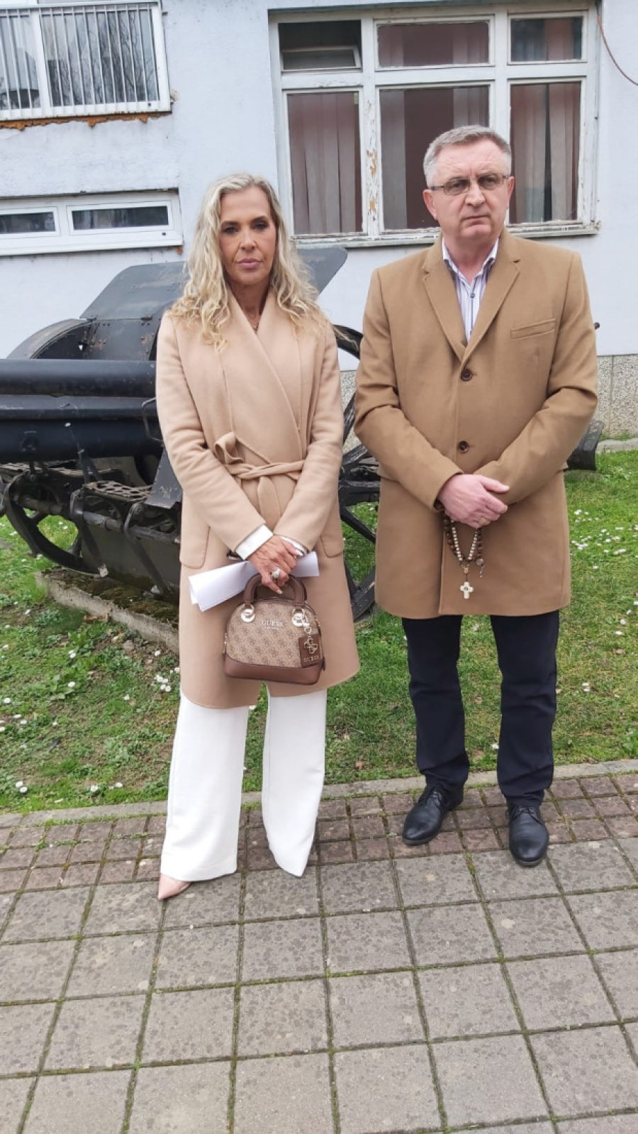 Bivša ljubavnica Halida Muslimovića: Nek spremi ključeve od kuće, oduzeću mu je - dug mora da plati